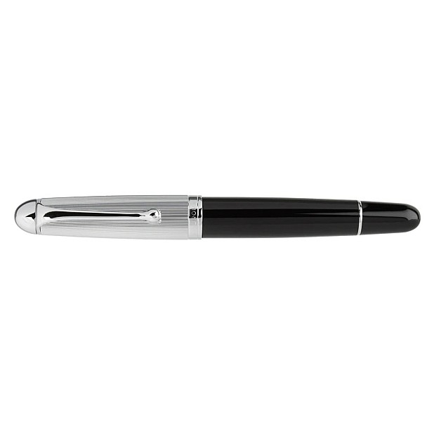 Aurora 88 Black and Chrome Big Fountain pen
