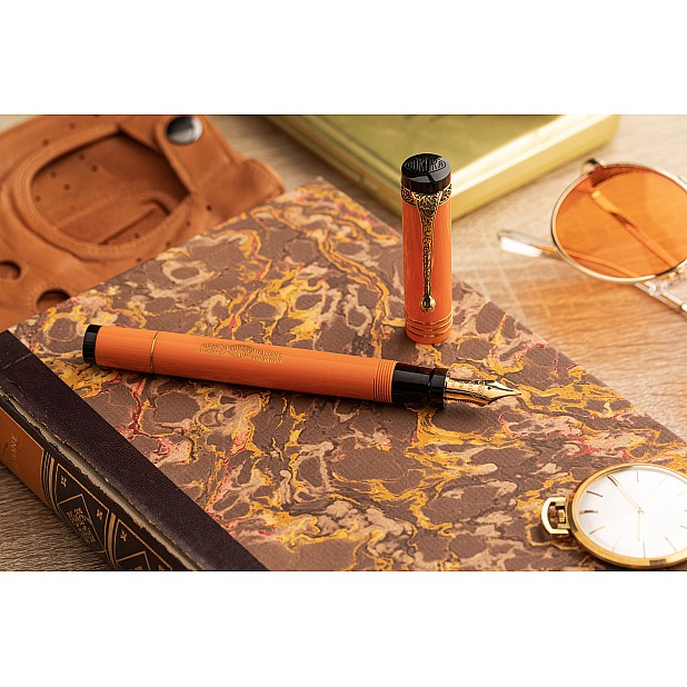 Aurora Internazionale Orange/Arancio Fountain pen