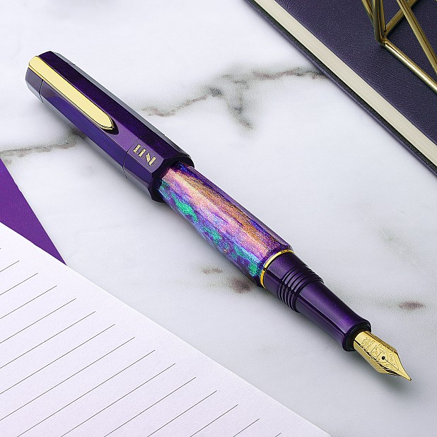 Benu Euphoria Opera GT Fountain pen
