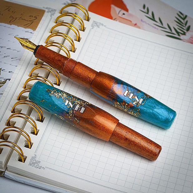 Benu Pixie Aurora Gold GT Pocket Stylo plume