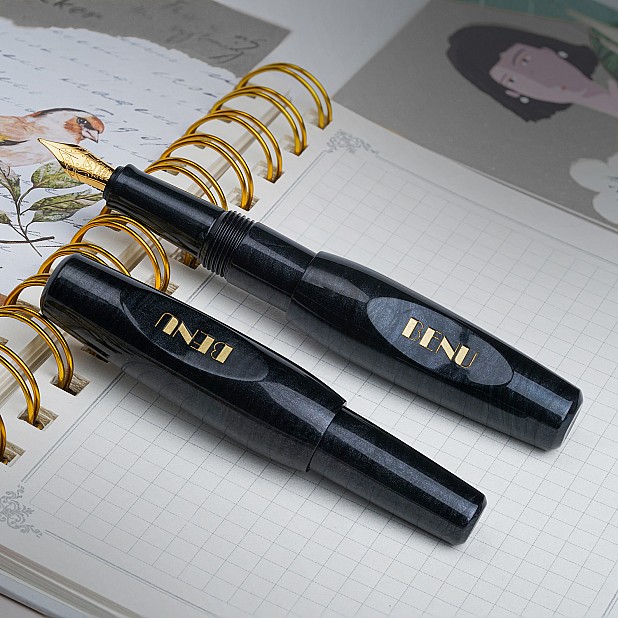 Benu Pixie Smoky Black GT Pocket Reservoarpenna