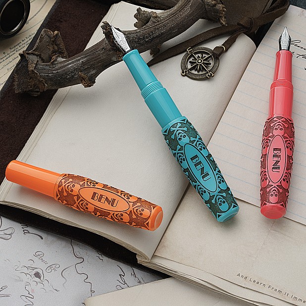 Benu Pixie Jolly Roger Vintage ST Pocket Fountain pen Set