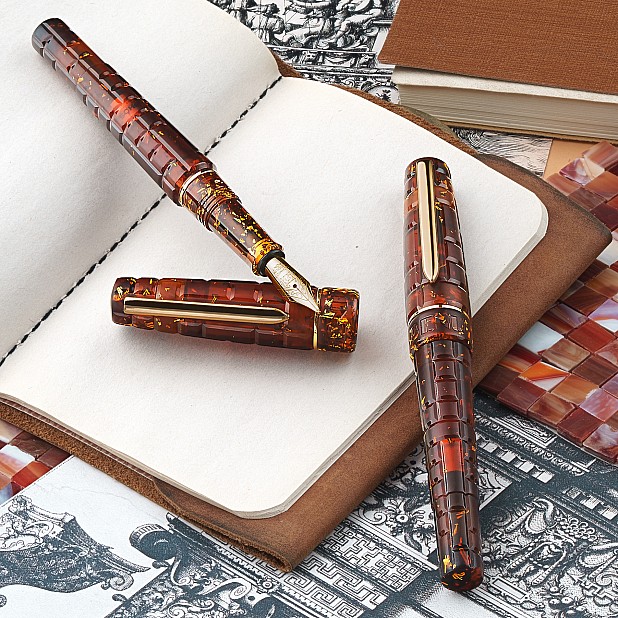 Benu Tessera Sunstone GT Fountain pen