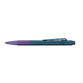 Caran d'Ache 849 Claim Your Style Purple Ocean Kugelschreiber