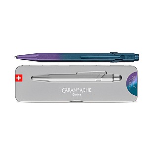 Caran d'Ache 849 Claim Your Style Purple Ocean Kugelschreiber