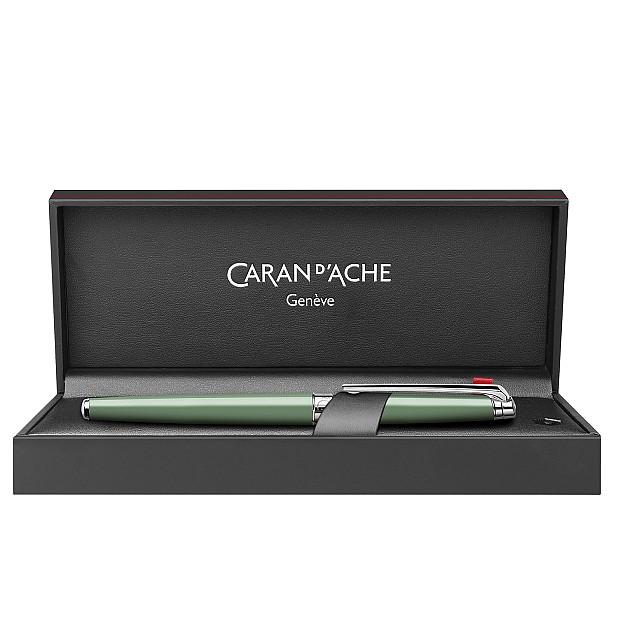 Caran d'Ache Léman Slim Vert de Gris Stylo Plume