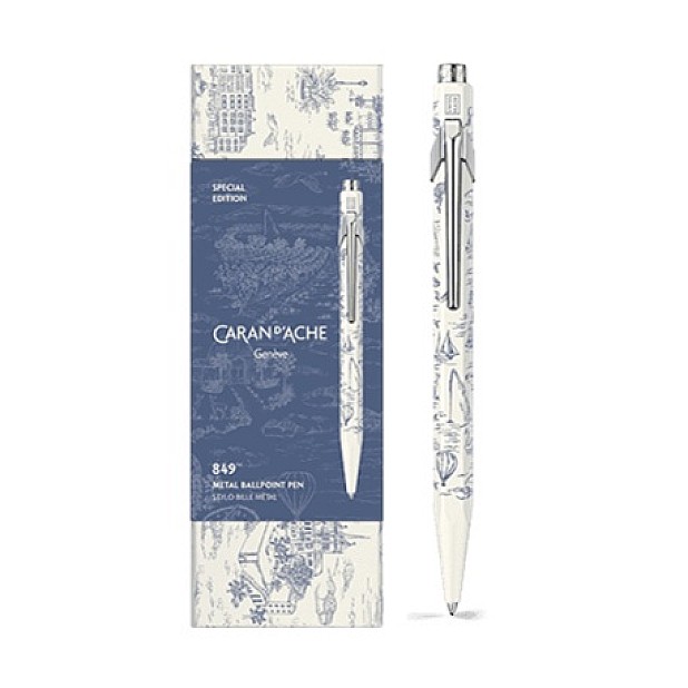Caneta esferográfica Caran d'Ache 849 Toile de Jouy Branca