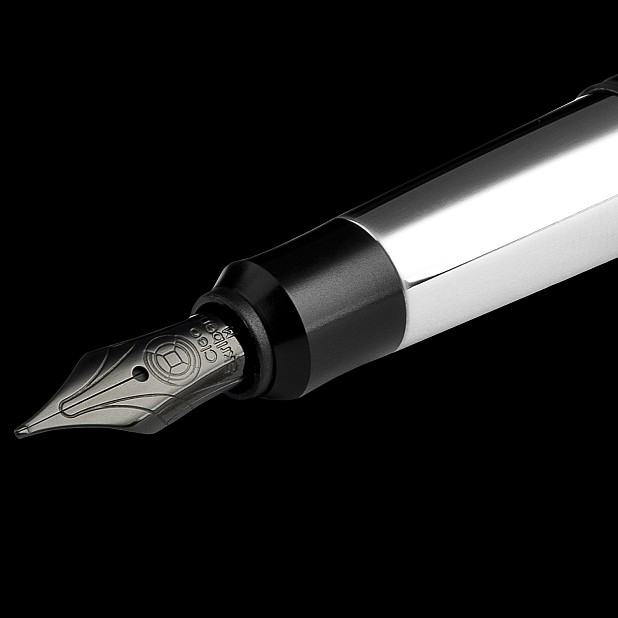 Cleo Skribent Colour Black Vulpen