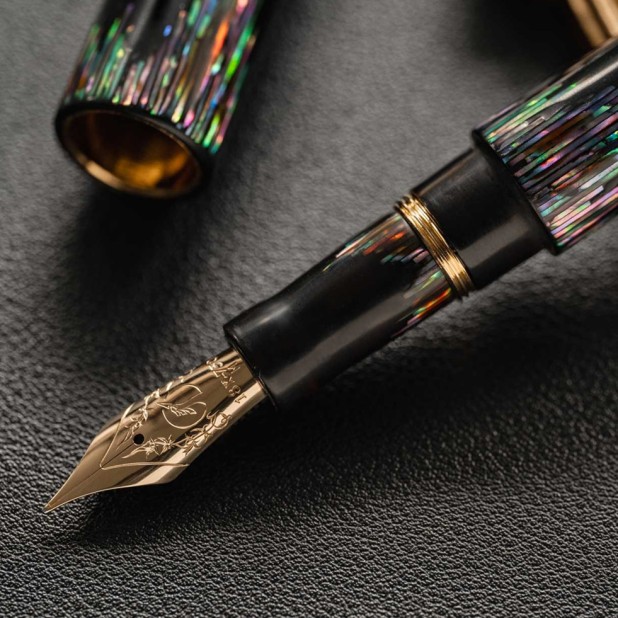 ConCoPens Mother-of-Pearl Lacquer Inlay Aurora Fountain Pen