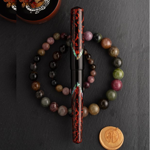 ConCoPens Vietnamese Lacquer Pyre Plumo Estilográfica