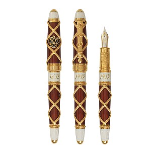 David Oscarson Russian Imperial Ruby Red GT Fountain pen