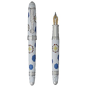 David Oscarson La Sagrada Familia Heavenly White Fountain pen
