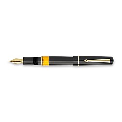 Delta Dune Black GT Fountain pen