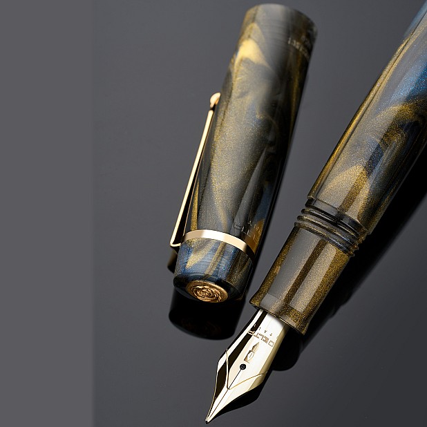 Delta Signs of Time Renaissance GT Fountain pen