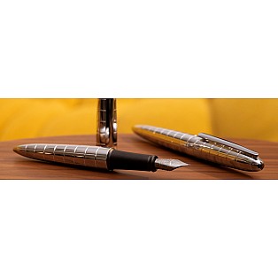 Diplomat Aero Rhomb Fountain pen