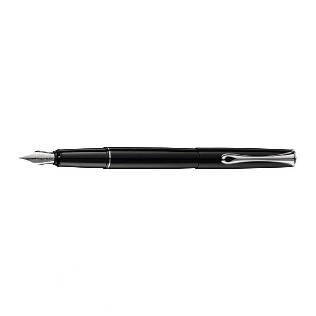 Diplomat Esteem Black Laque Fountain pen