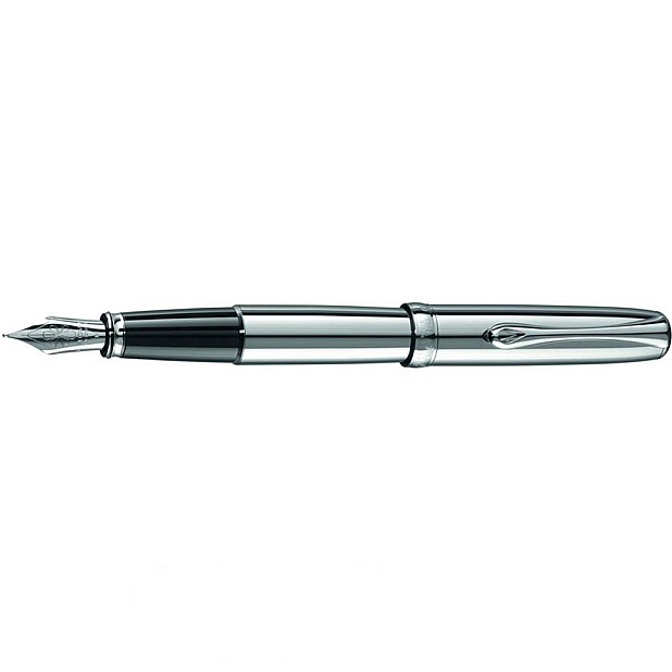 Diplomat Excellence A Chrome Fountain pen