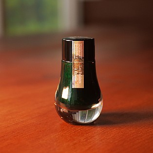 Dominant Industry Pearl No.028 Les Falaises a Etretat 25ml Butelka atramentu