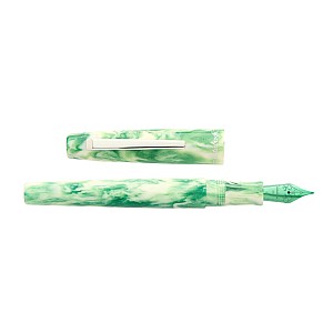 Esterbrook Camden Northern Lights Icelandic Green DiamondCast Fountain pen