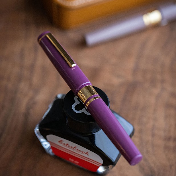 Esterbrook Model J Blackberry Ebonite GT Vulpen
