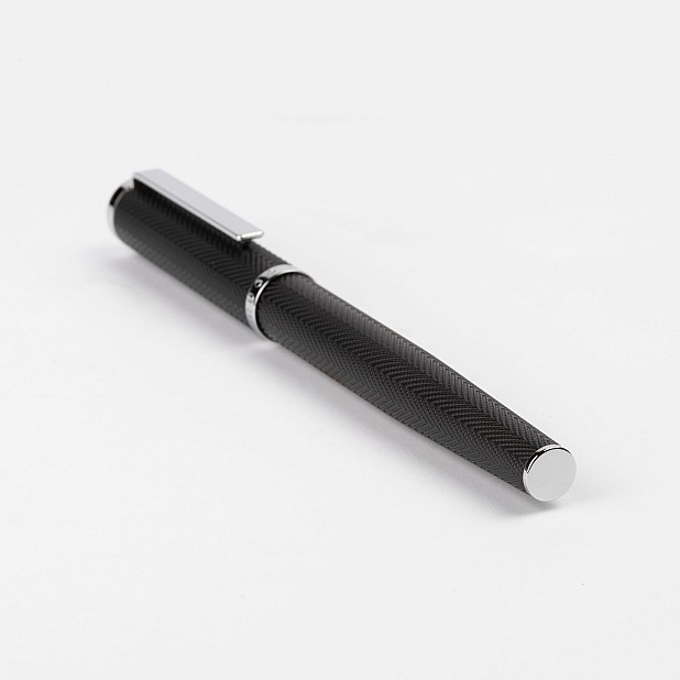 Hugo Boss Formation Herringbone Chrome Fountain pen