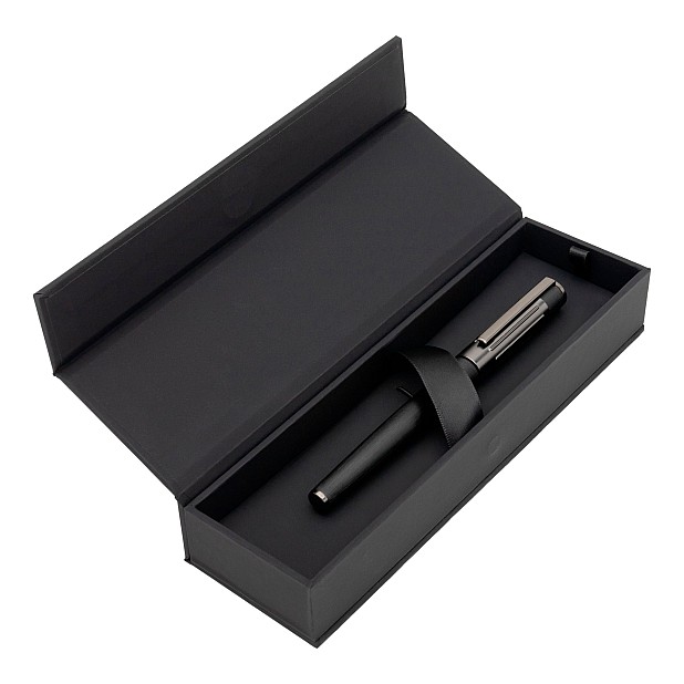 Hugo Boss Gear Ribs Black Pióro wieczne