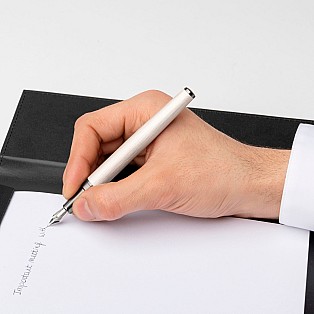 Hugo Boss Gear Ribs Chrome Fountain pen