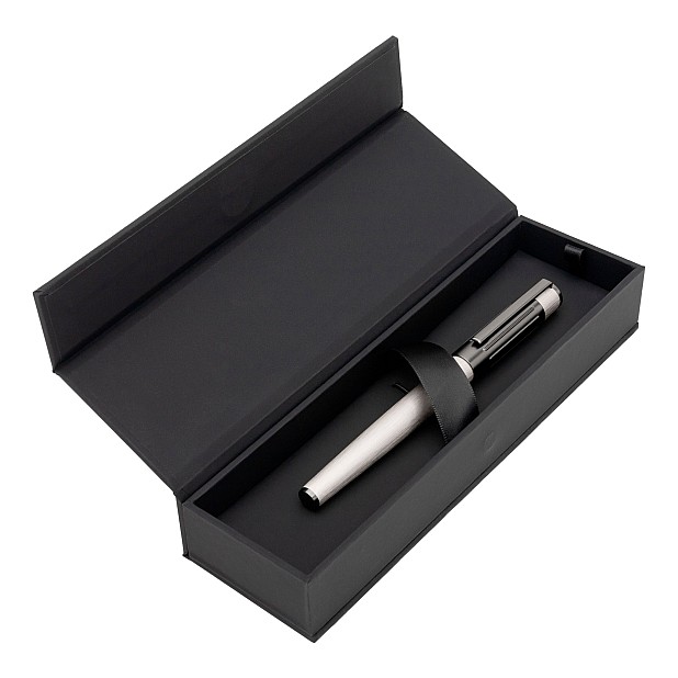 Hugo Boss Gear Ribs Chrome Rollerball