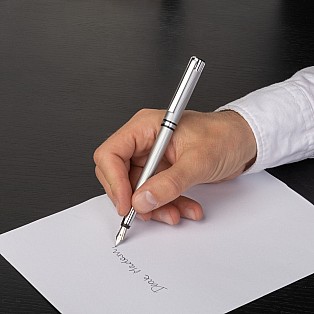 Hugo Boss Filament Chrome Fountain pen