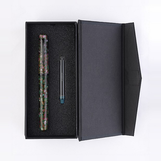 Kanwrite Legacy Green Crush Ebonite BT reservoarpenna
