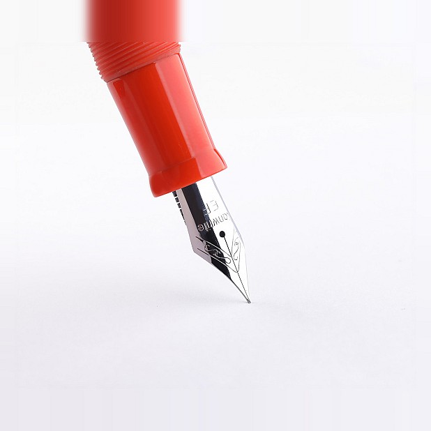 Kanwrite Legacy Solid Orange Ebonite CT reservoarpenna