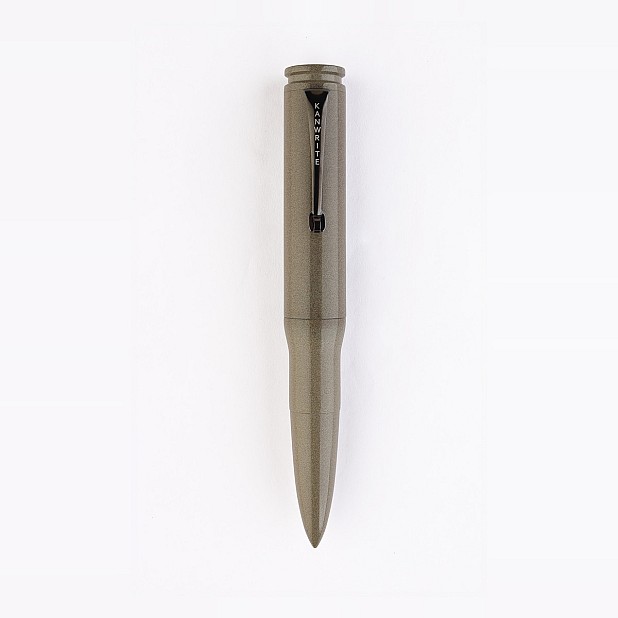 Pluma estilográfica Kanwrite Magnum Bullet Desert Sands de ebonita BT