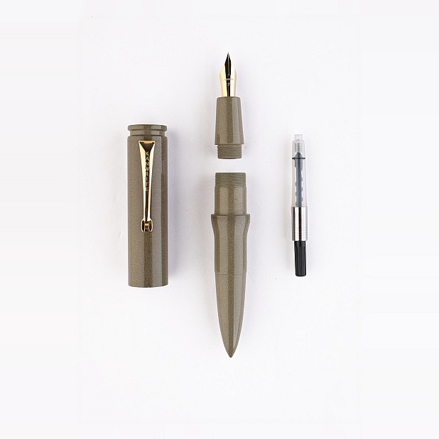 Stylo plume Kanwrite Magnum Bullet Desert Sands Ebonite GT
