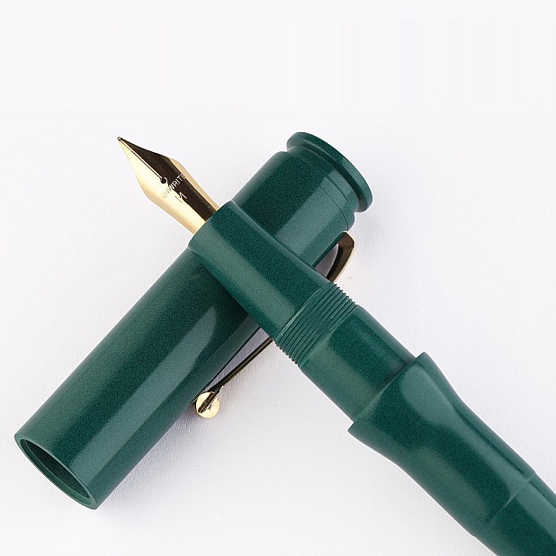 Pluma estilográfica Kanwrite Magnum Bullet, color verde esmeralda, de ebonita GT