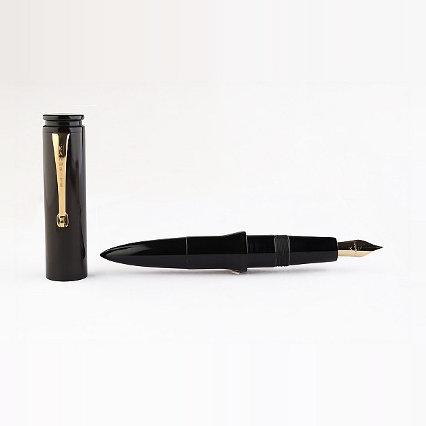 Pluma estilográfica Kanwrite Magnum Bullet, color negro ónix, de ebonita GT