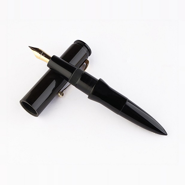 Pluma estilográfica Kanwrite Magnum Bullet, color negro ónix, de ebonita GT