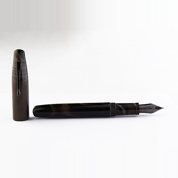 Kanwrite Mammoth Graphite Gold Ebonite BT reservoarpenna
