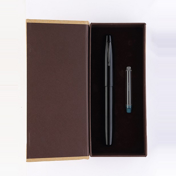 Kanwrite Mammoth Onyx Black Ebonite BT reservoarpenna