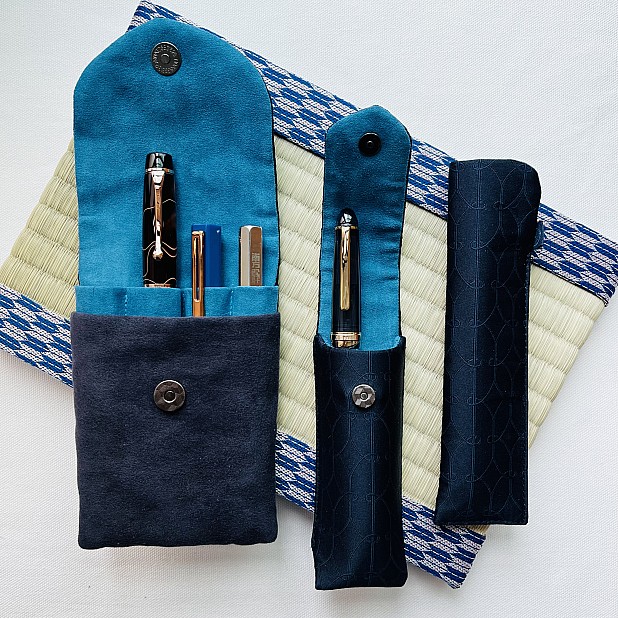 Kyoku Haku Classic Dark Blue Pen Pouch (Single)