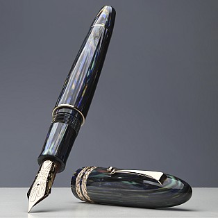 Leonardo Cigar LeonArco Mother of Pearl Authentic Celluloid RGT Fountain pen