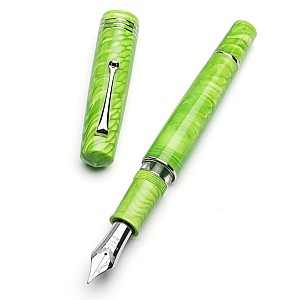 Leonardo Momento Zero Grande 2.0 Juma Dragon Skin Green ST Fountain pen