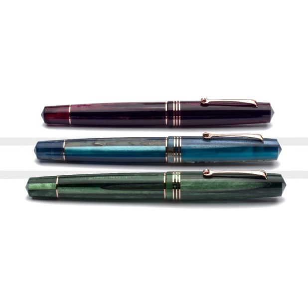 Leonardo Momento Zero Prugna GT Fountain pen