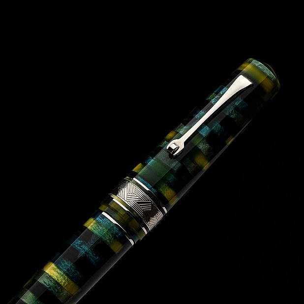 Leonardo Momento Zero Grande Mosaico Baobab ST Fountain pen