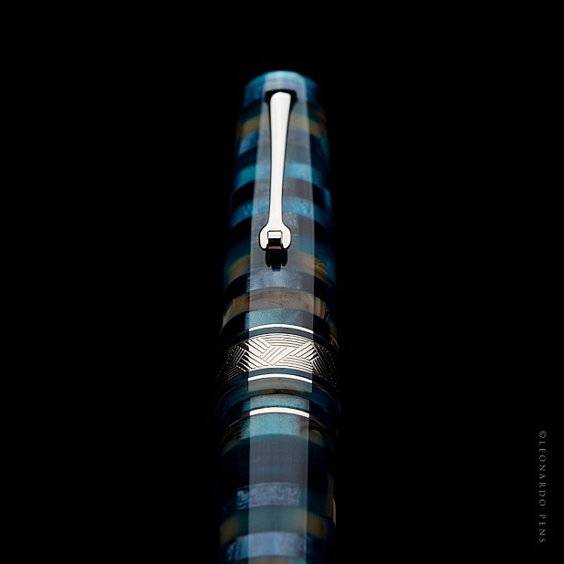 Leonardo Mosaico Hawaii ST Stylo-plume