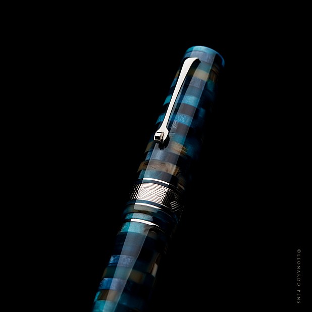 Leonardo Mosaico Hawaii ST Stylo-plume