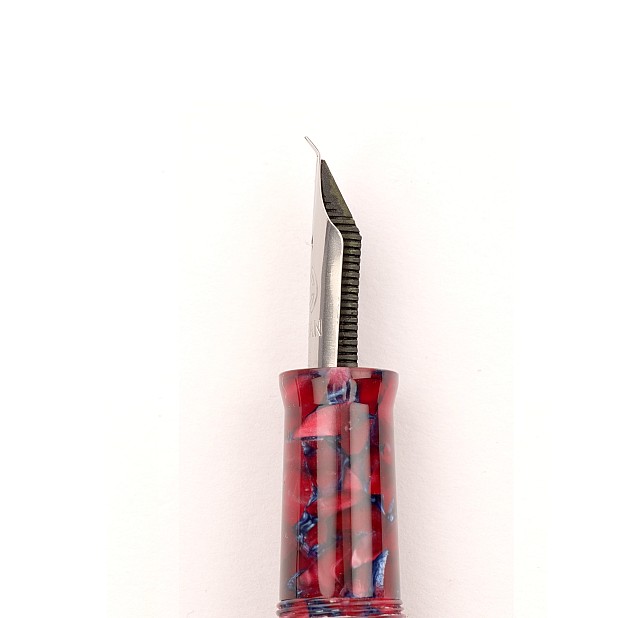 Magna Carta Urban Crimsonite ST Fude Fountain Pen