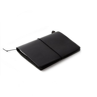 Traveler's Company Passport Black Notitieboek