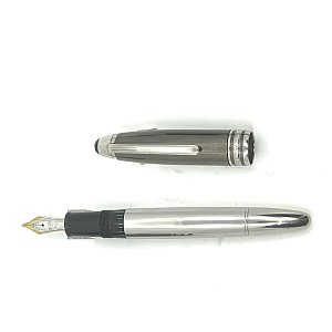 Montblanc Meisterstück Solitaire Doué Hematite Stainless Steel Le Grand Fountain pen
