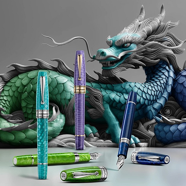Montegrappa Regal Year Of The Dragon Mamba Green LE Plumo Estilográfica