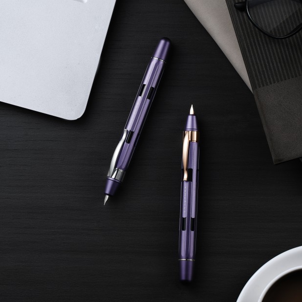 Nahvalur Eclipse Hepatizon Silver Retractable Fountain Pen